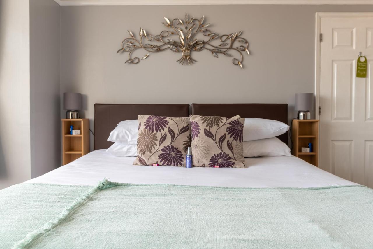 Armeria Wells-next-the-Sea Extérieur photo