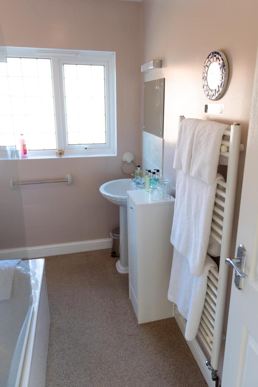 Armeria Wells-next-the-Sea Extérieur photo